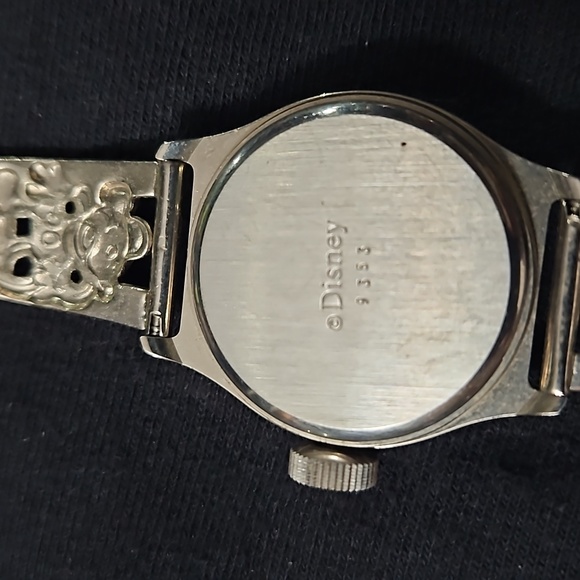 Mickey Mouse Pedre watch - Picture 2 of 2